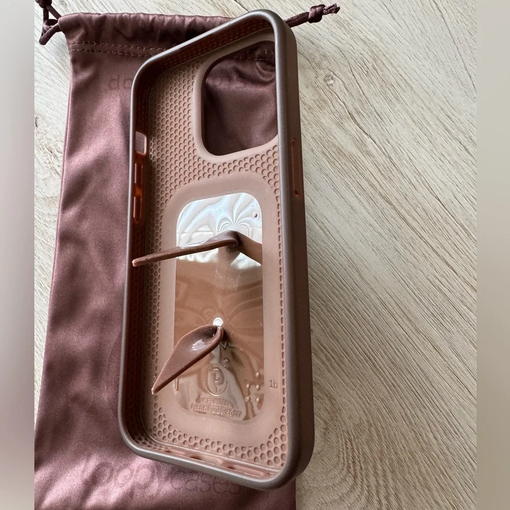 Loopycases phone case for iPhone15 Pro, Espresso Brown - Picture 8 of 9